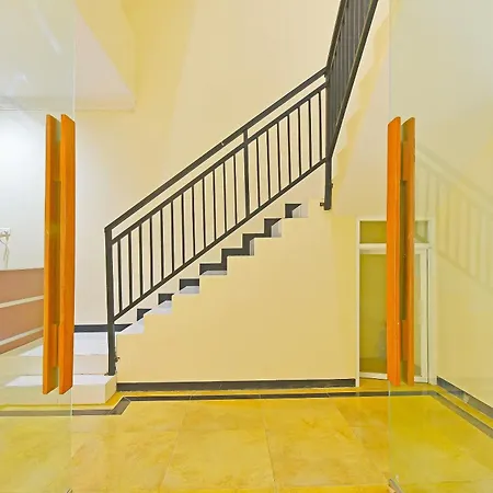 Oyo 91351 87 Guest House